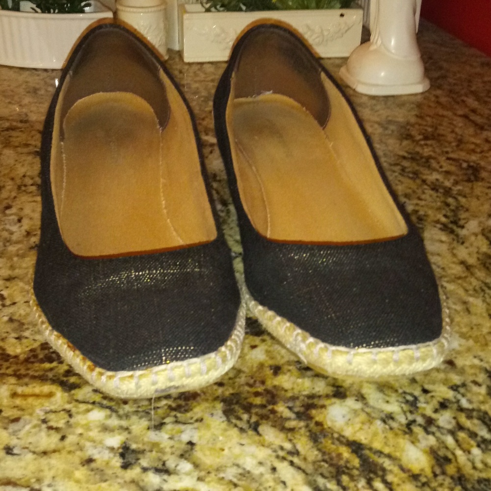 Ladies Easy Spirit Slip Ons - Picture 8 of 8